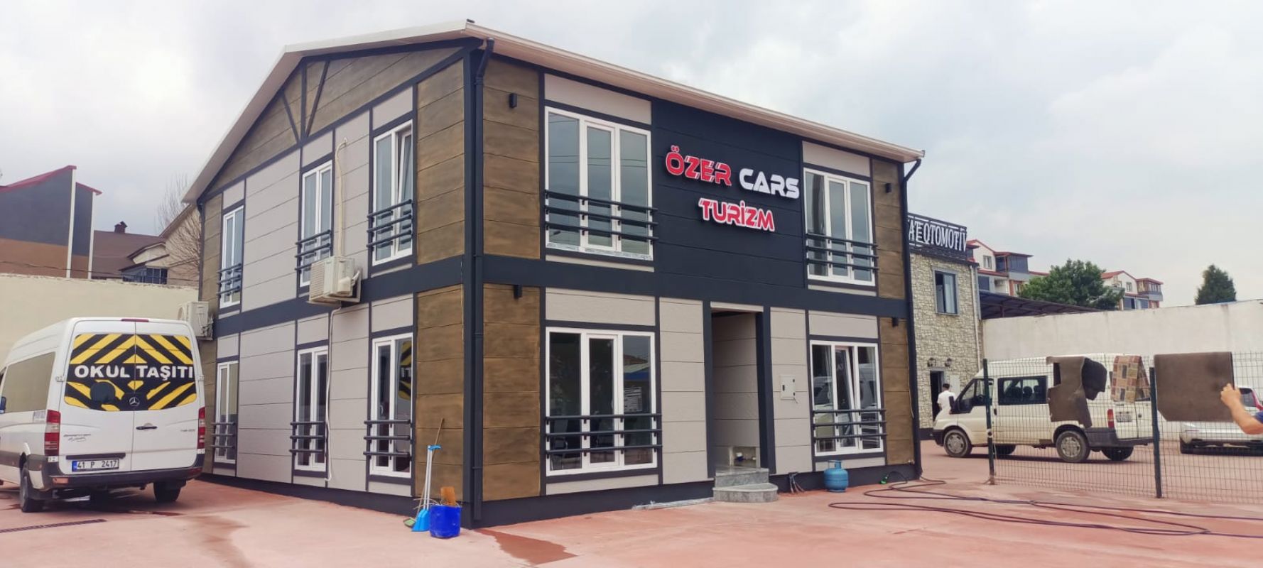 178 m2 DUBLEX OFİS BİNASI