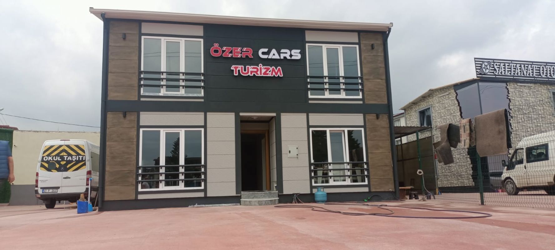 178 m2 DUBLEX OFİS BİNASI